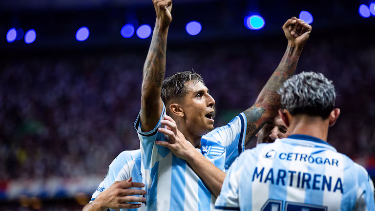 Racing se hizo fuerte en Brasil y goleó a Fortaleza