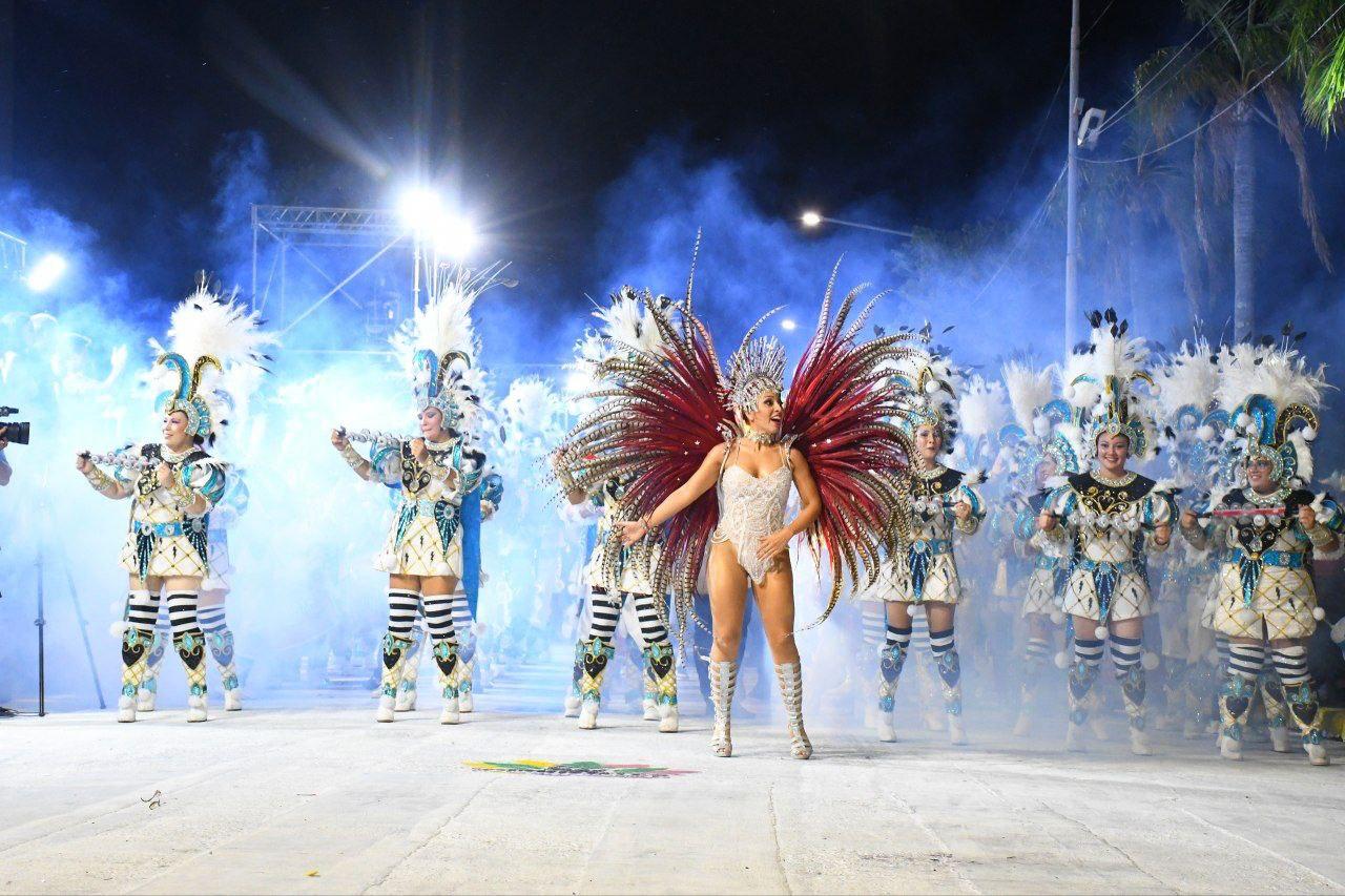 Gran cierre de los Carnavales Barriales 2026 con buen marco de público y más de 2.000 comparseros