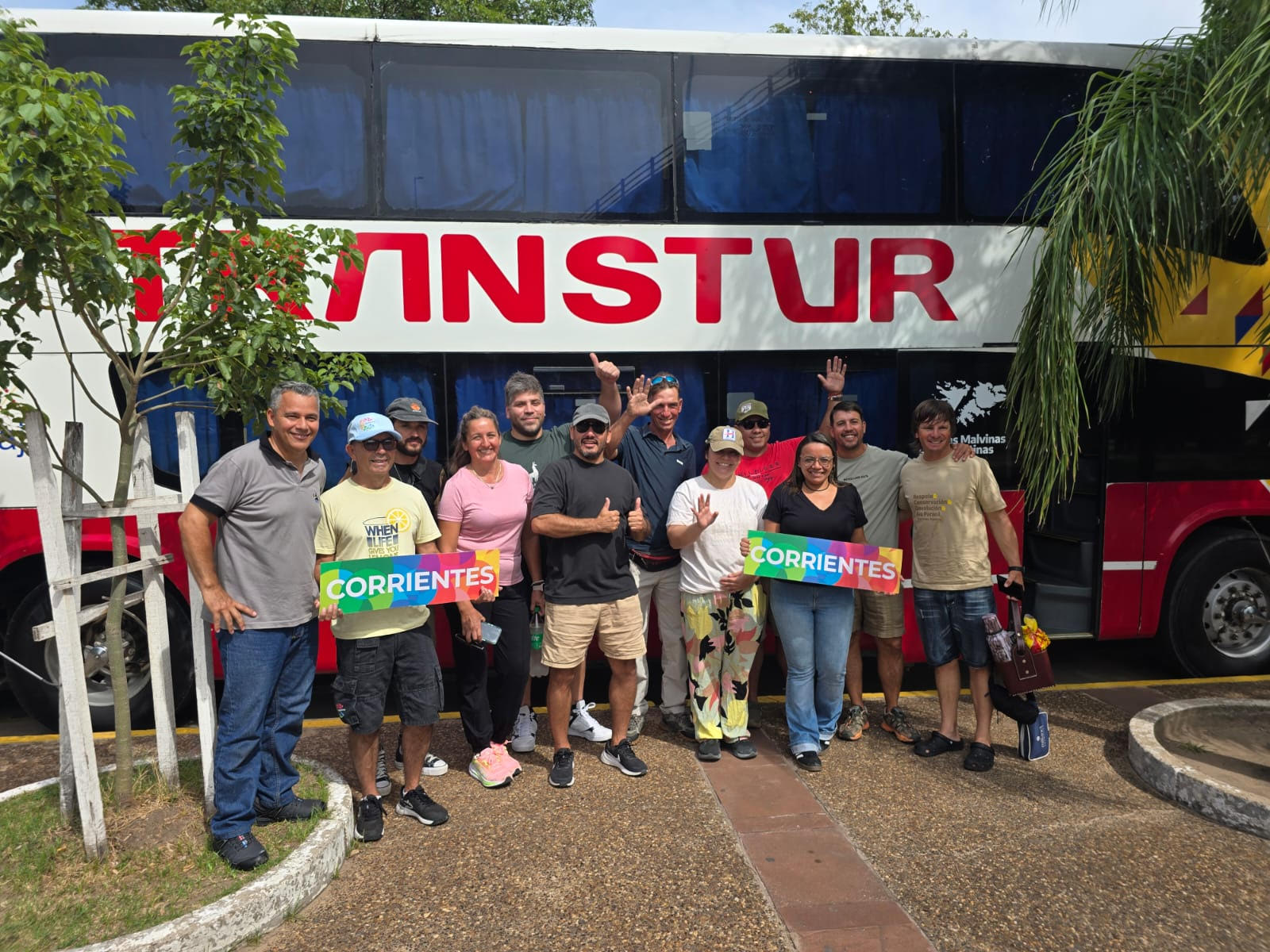 La delegación de operadores turísticos inicia su recorrido promocional y comercial hacia Brasil