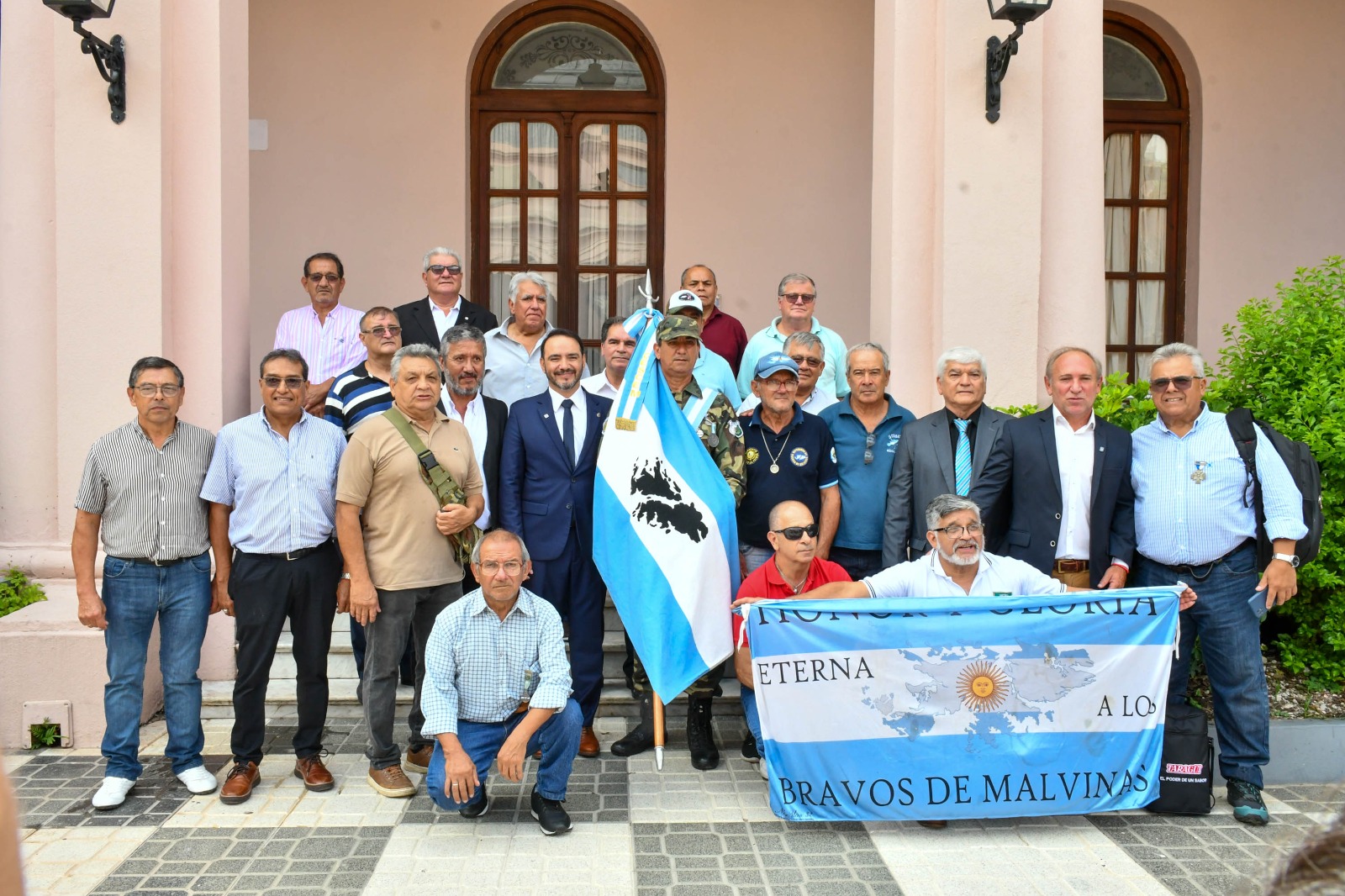 Valdés lanzó el acto central por el 44° aniversario de Malvinas y anunció el séptimo viaje de veteranos a las Islas