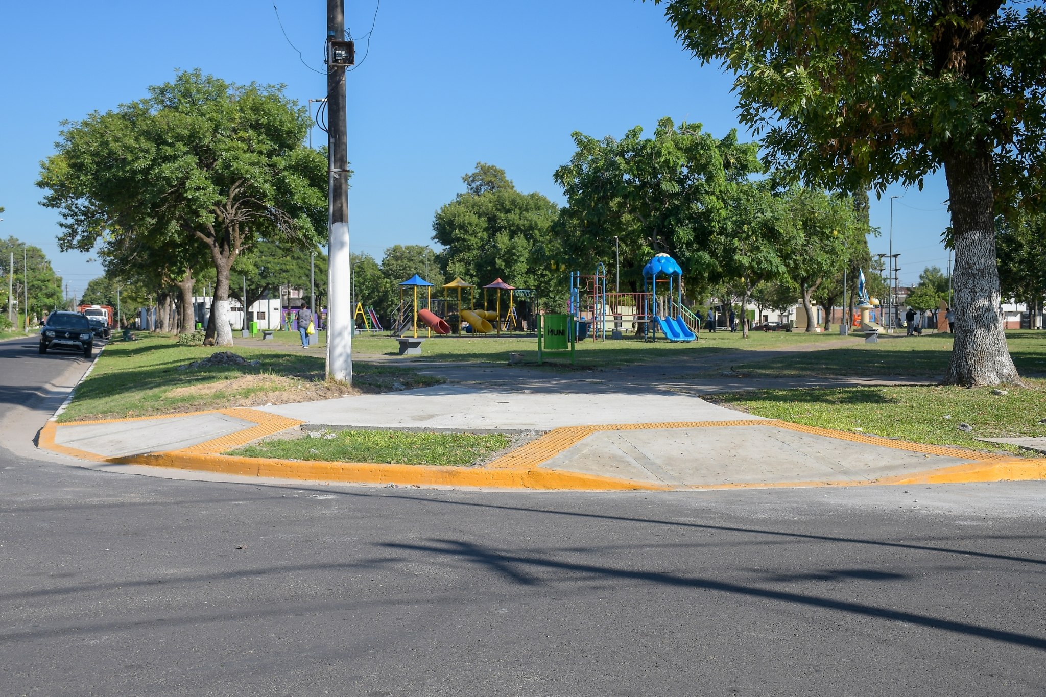 El Municipio pone en valor la plaza Pedro Giachino en el barrio Santa Teresita