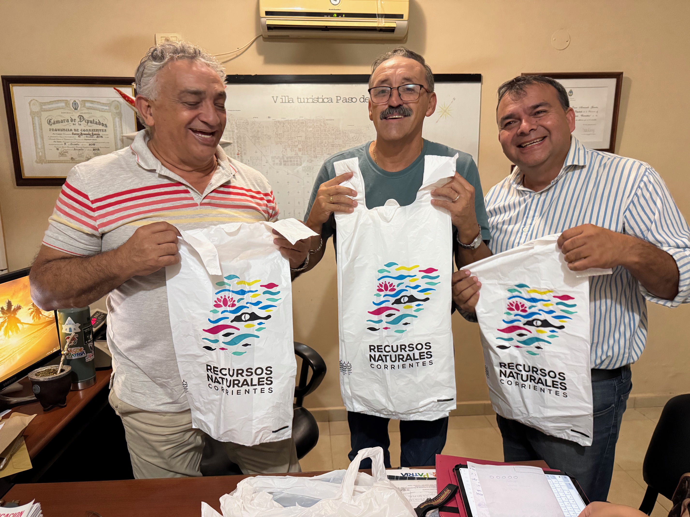 Presencia institucional y campaña de cuidado del río en el Torneo Apertura de Pesca del Dorado