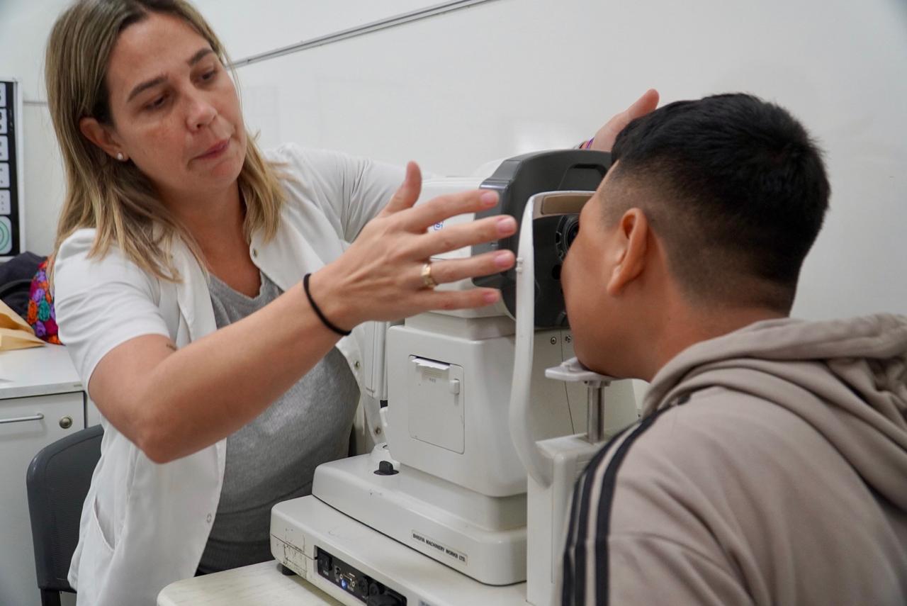 Ver para ser libres: concurrida primera jornada de operativos oftalmológicos en el Interior