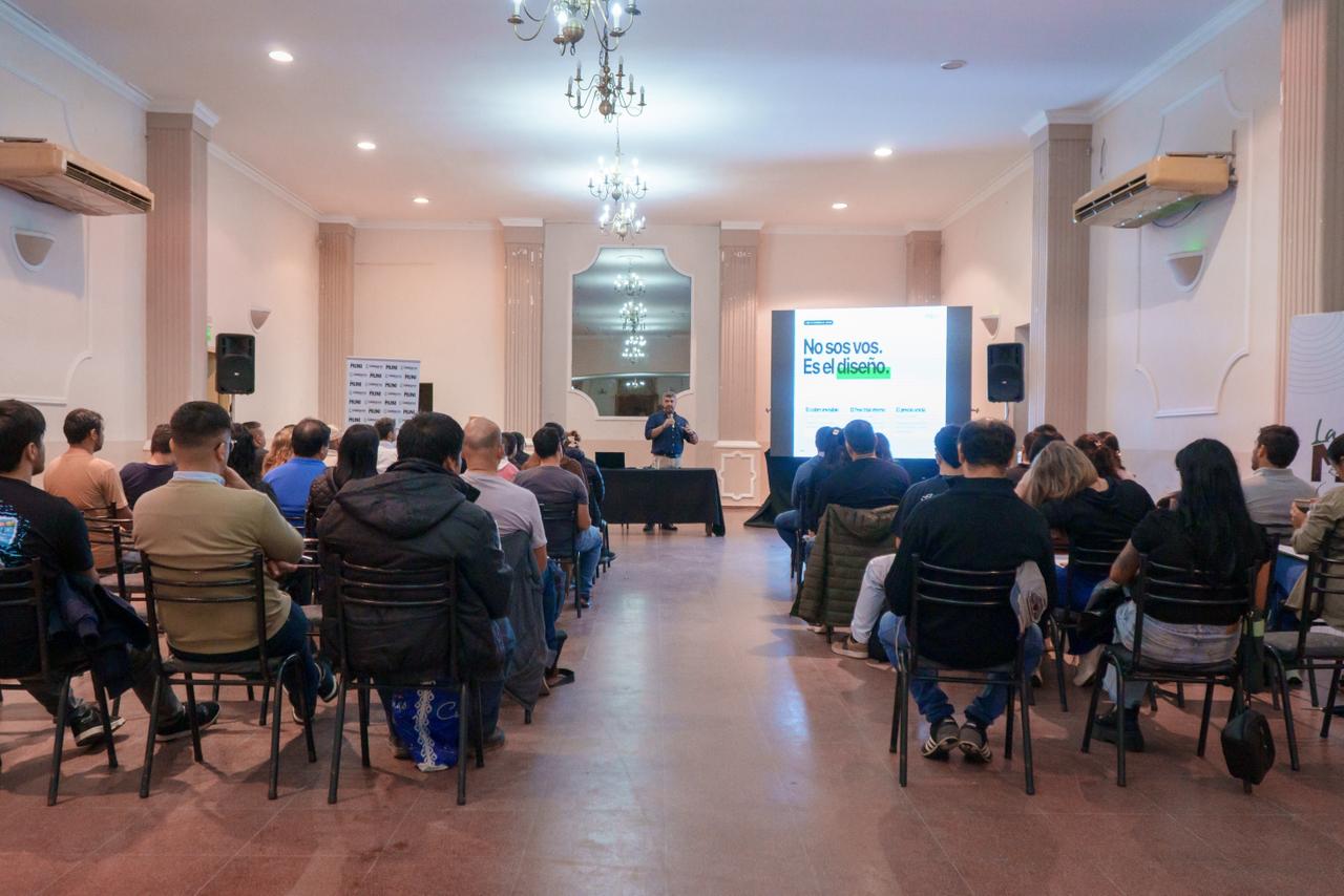 Con más de un centenar de inscriptos, el Municipio inició el programa “Hackeando tus finanzas”