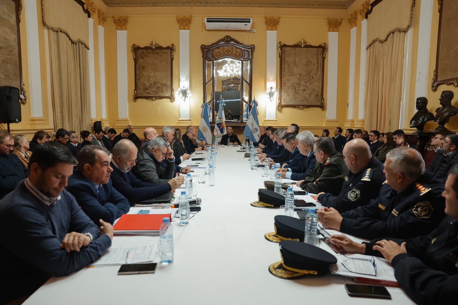 Valdés convocó a la Junta Provincial de Defensa Civil ante los pronósticos de El Niño