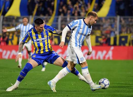 Racing rescató un punto en Rosario: empató con Central y sigue entre los de arriba